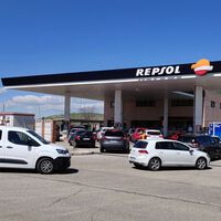 Echa gasolina antes del puente de mayo: habrá huelga de gasolineras y repostar puede ser complicado si te vas de viaje