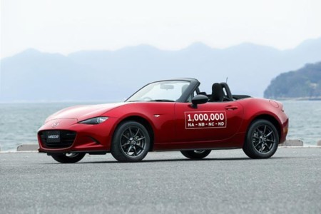 Un millón de motivos para celebrar, el Mazda MX-5 llegó a un millón de unidades producidas