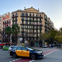 Los barrios ricos de Madrid y Barcelona han cambiado su acento: los millonarios de EEUU y México invierten sus fortunas en España 