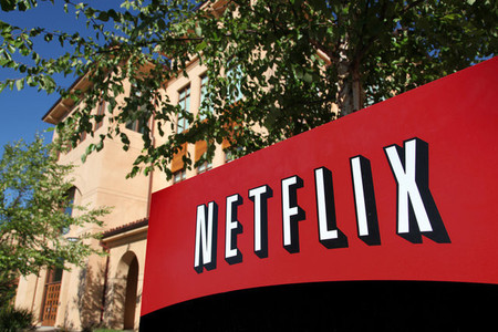 Netflix cumple su palabra y aumenta un dólar el precio de su suscripción