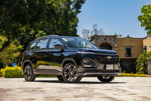 Chevrolet Captiva 2022, al volante del nuevo SUV compacto de GM: motor turbo y tres filas