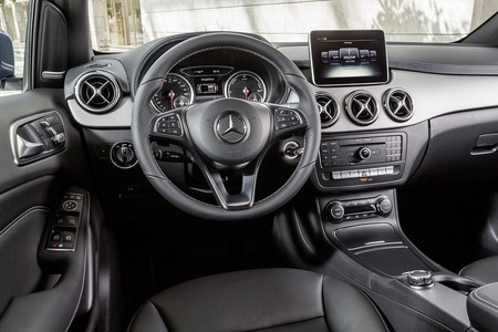 Mercedes Benz Clase B 2015 - Equipamientos y precios