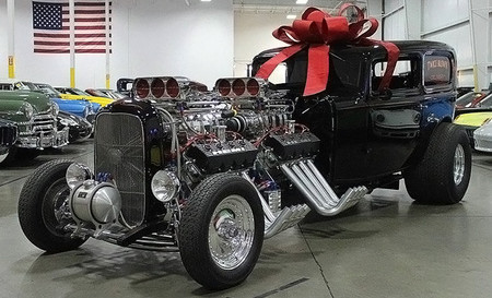 Otro regalo de Reyes: un Hot Rod con dos V8