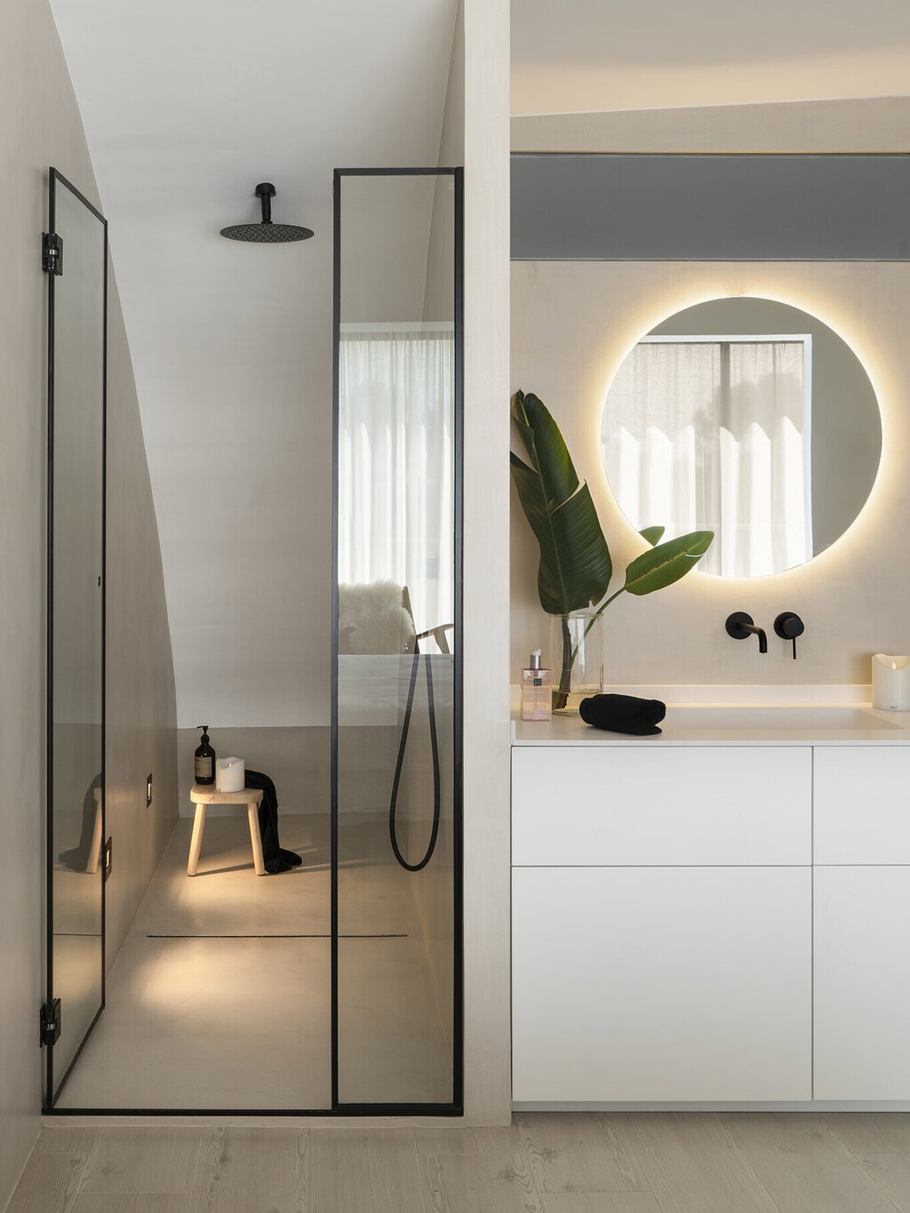 La cal de la mampara de ducha es historia. Esto es todo lo que puedes hacer, sin gastar dinero, para eliminarla