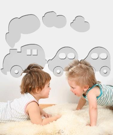 Divertidos espejos con formas para la habitación infantil
