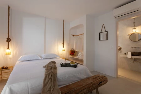Villa Zoé, cómo mezclar objetos de todo el mundo en un hotel y darle un aire minimalista