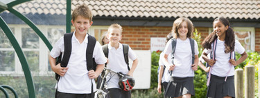 Los niños con falda y las niñas con pantalón, si quieren: uniforme neutro de género en un colegio irlandés