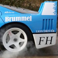 Farmkhana: cuando los chicos de Tax The Rich sacan a pasear el Ferrari F40 GT pasa esto