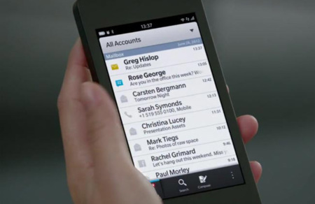 Cien contraseñas que BlackBerry no quiere que uses