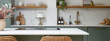 Marta, experta en decoración y tips para el hogar: "Si tienes una cocina pequeña, este tipo de estantes son perfectos para aprovechar el espacio vertical y ganar almacenaje"