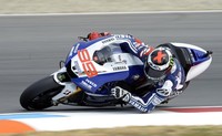 MotoGP Gran Bretaña 2013: Maverick Viñales, Jorge Lorenzo y Johann Zarco primeras referencias 
