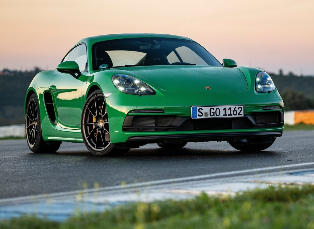 El próximo Porsche 718 podría ser eléctrico, aunque la firma asegura la decisión sigue en el aire