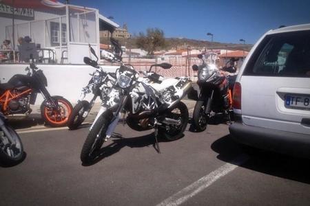 Cazadas las nuevas mulas de Husqvarna en Tenerife. ¿La Husqvarna 701 será real?