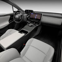 Toyota trabaja en un sistema capaz de simular el cambio manual en sus coches eléctricos: así funciona