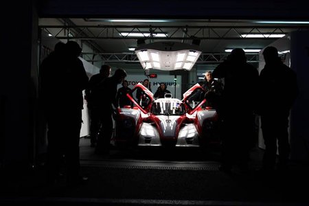 Toyota TS030 Hybrid. La alternativa llega desde oriente [Galería de imágenes]