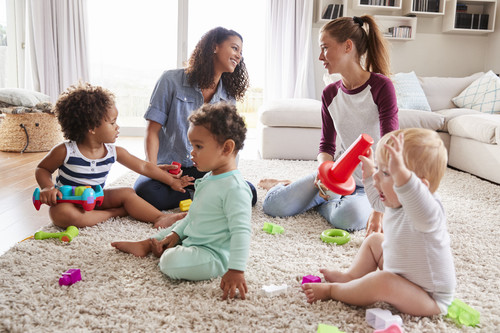 Por qué es importante vivir la maternidad con mujeres que estén en la misma etapa que tú