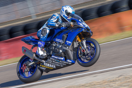 David Checa Stratos 01