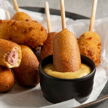 Cómo hacer banderillas con salchicha y queso: ideales para botanear el fin de semana 