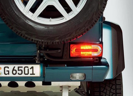 Mercedes-Benz presentará un G65 AMG 4X4² con motor V12 y convertible