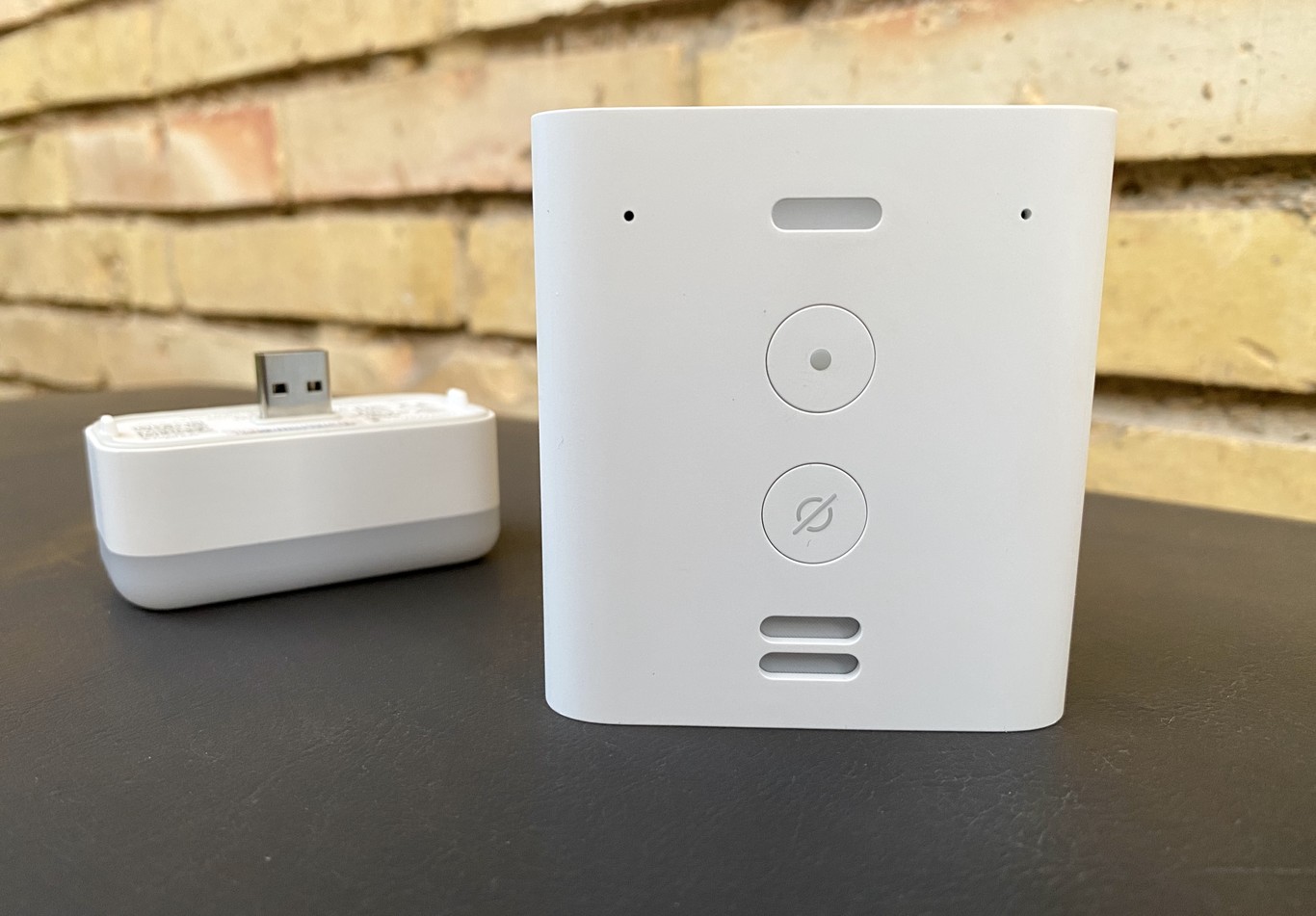 Amazon Echo Flex, análisis review con características y precio