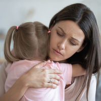 A la madre que deja a su hijo en el cole con un nudo en la garganta: tranquila, en unos días todo estará bien