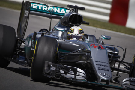 Lewis Hamilton rinde homenaje a Muhammad Ali con una pole en el GP de Canadá de F1