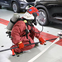 Uno de los mayores fabricantes de coches ha descubierto cómo apagar los incendios de los coches eléctricos más rápido: perforando las baterías