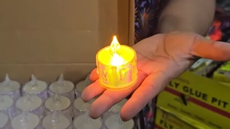 Local en el Centro CDMX donde encuentras máscaras, disfraces y decoración para Halloween y Día de Muertos desde 5 pesos
