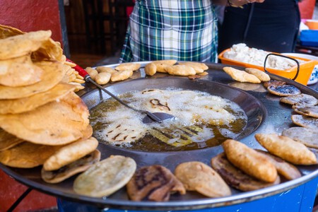 El Festival del Pulque, Gastronomía Típica y Mezcal llega a la Condesa por última vez este 2026: habrá catas, talleres y comida deliciosa