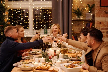 Guía para evitar los atrancones de comida y no necesitar detox el día después de las fiestas de Navidad