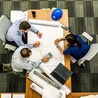 Al iniciar un proyecto identifica a las partes implicadas