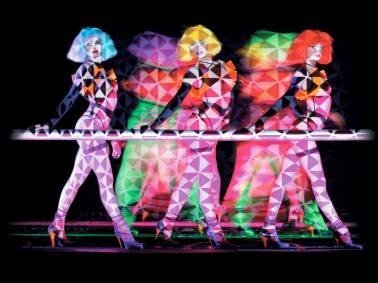 El Crazy Horse se instala en Singapur