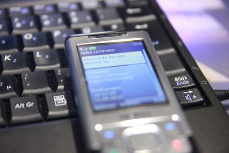 De 17 a 2 mensajes cortos enviados al mes, el declive del SMS en España