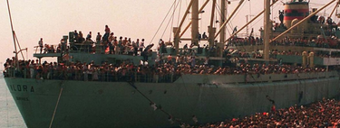 Em 1991, a Itália viu que um velho cargueiro estava se aproximando; quando atracou, milhares de pessoas estavam a bordo 