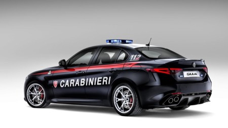 Alfa Romeo Giulia Carabinieri 3