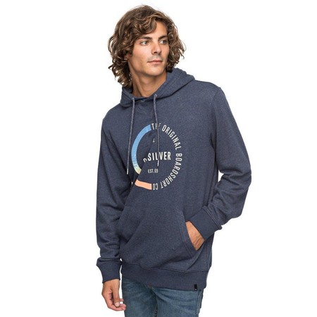 54% de descuento en la sudadera con capucha Revenge de Quiksilver: ahora cuesta 25,95 euros en Quiksilver