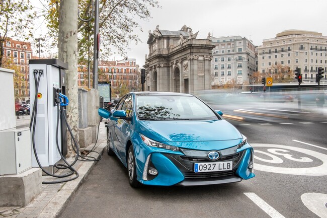 Toyota Prius Plugin en Madrid