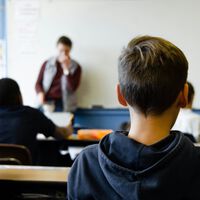 Una estudiante de 14 años faltó 2 meses a clase y nadie se dio cuenta. ¿Su método? Utilizar un correo electrónico falso