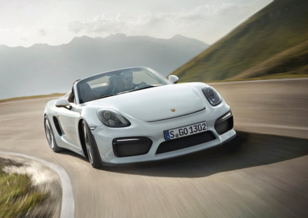 ¿Porsche tendría éxito si entrara al mundo de los compactos? Parece que para 2020 lo hará