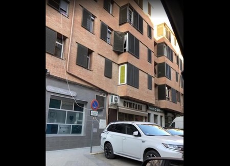 "En el siglo XXI los coches podrán volar". El fracaso de unas expectativas, resumido en una foto muy triste