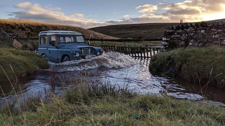 Land Rover 3966732 1280