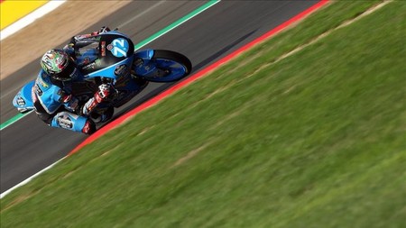 La lluvia chafa los FP2 de Moto3 y Alonso López se queda con el mejor tiempo del día