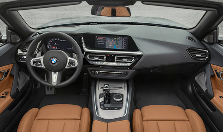 BMW Z4 2019, contacto
