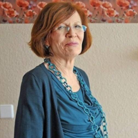 Una mujer de 65 años está embarazada de cuatrillizos