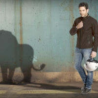 Tucano Urbano renueva y mejora su chaqueta Pol. Polivalencia de entretiempo a un precio contenido