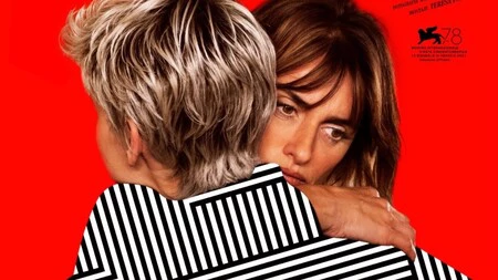 'Madres paralelas': un sentido melodrama con alma de thriller de Pedro Almodóvar donde brilla Penélope Cruz