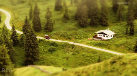 Los Alpes austriacos como si fueran de miniatura en un hipnótico timelapse