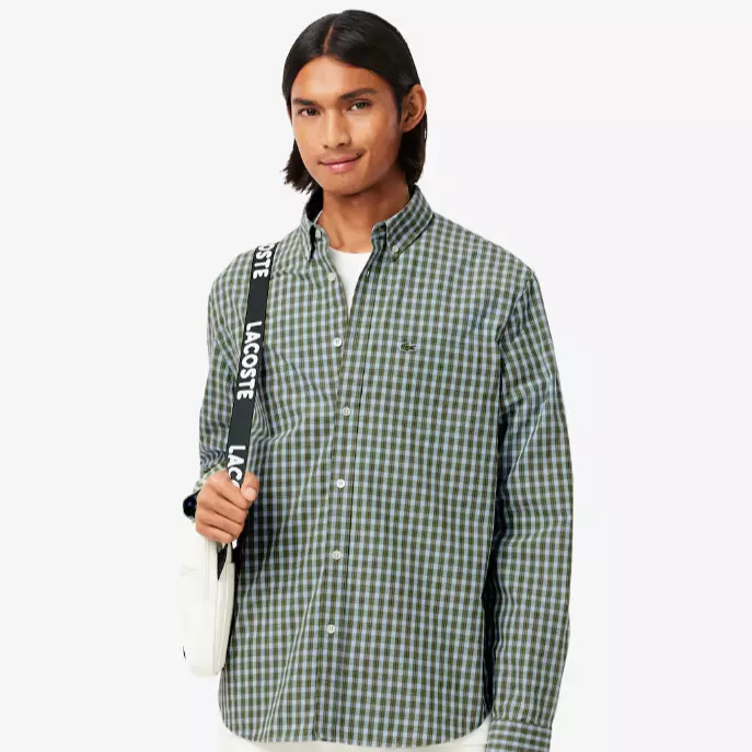 Camisa de corte regular de popelín con cuadros escoceses
