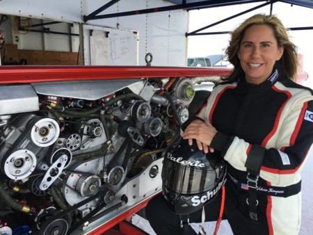 Valerie Thompson a más de 500 km/h, este es el nuevo récord de la reina de la velocidad