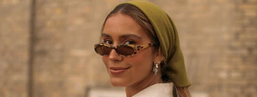 Bimba y Lola rebaja el bolso perfecto para el verano: cabe desde la tablet hasta un libro de bolsillo y no pesa nada 